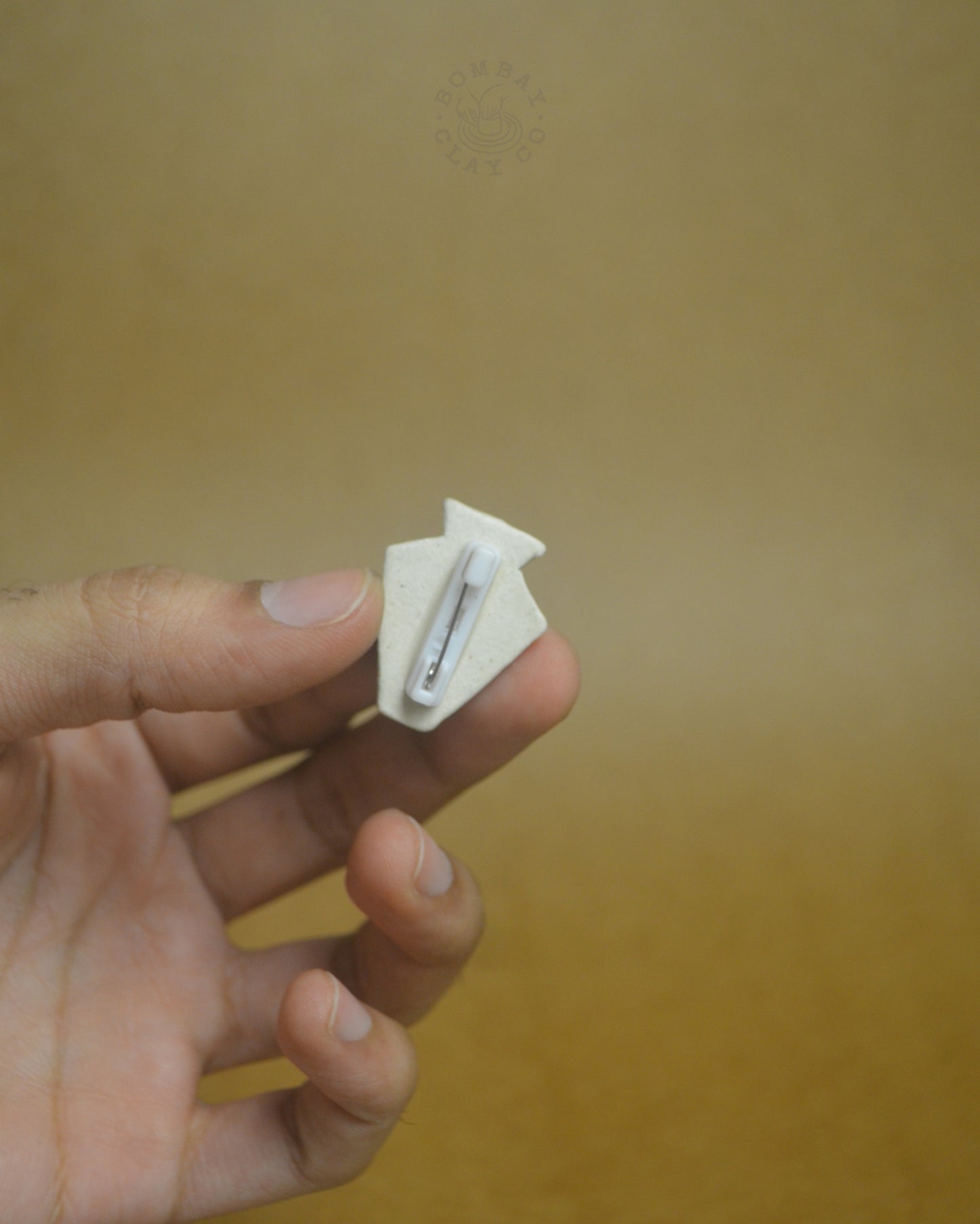 Lapel Pin | Vase #2