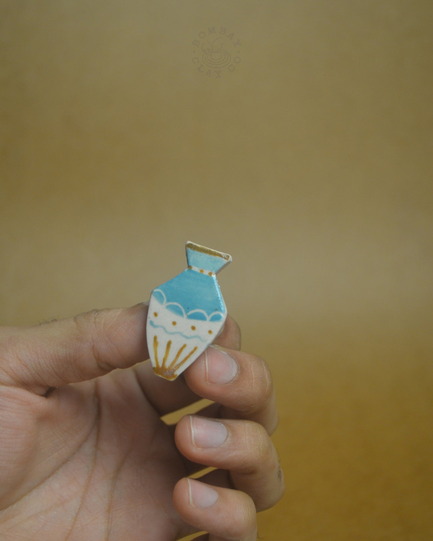 Lapel Pin | Vase #2