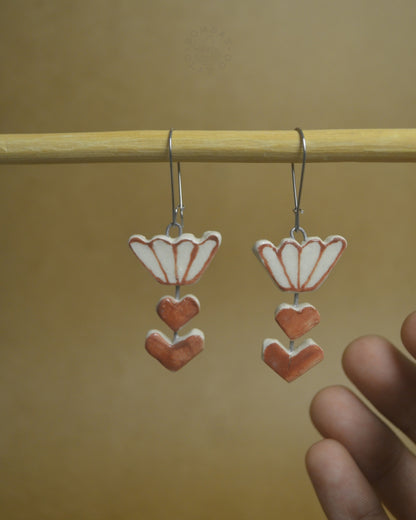 Earrings | Flower | Brown