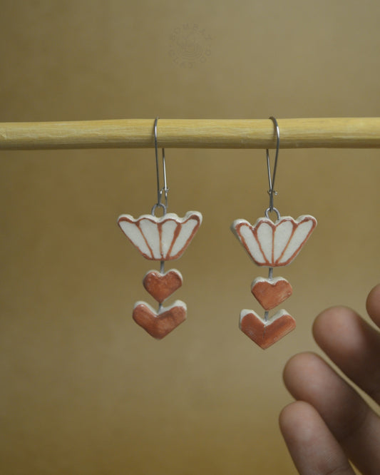 Earrings | Flower | Brown