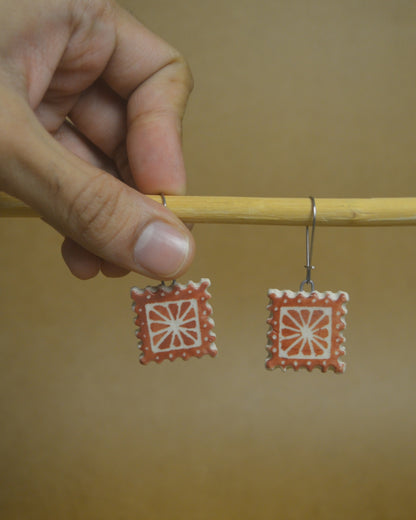 Earrings | Flower Postcard | Brown