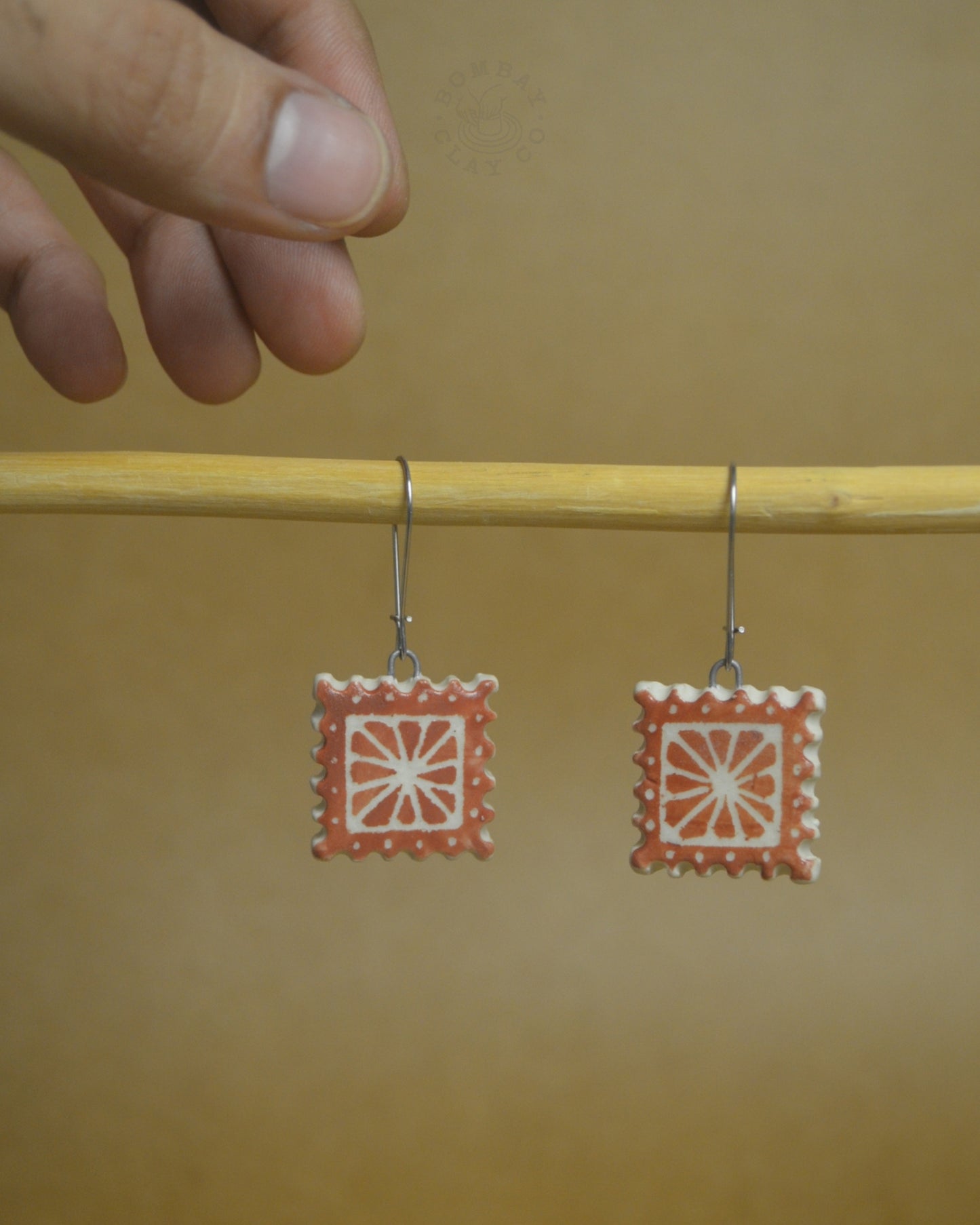 Earrings | Flower Postcard | Brown